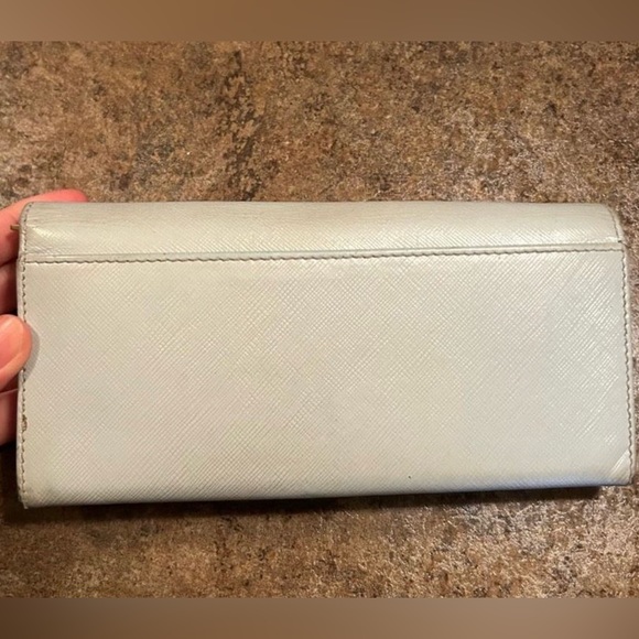 Salvatore Ferragamo made in Italy Long Wallet - Picture 8 of 16